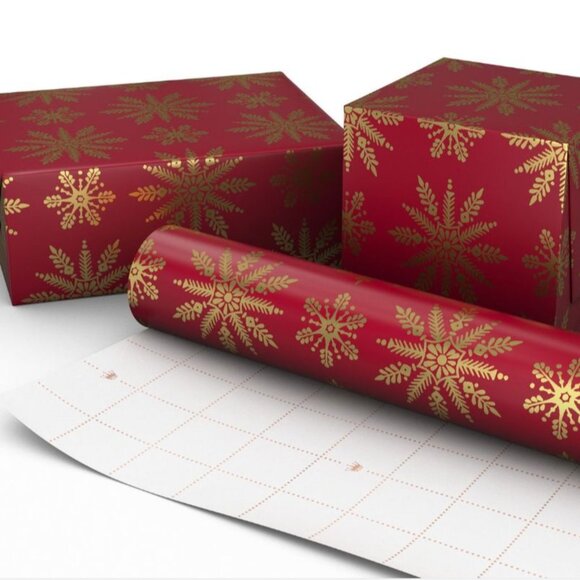 Hallmark Wrapping Paper Christmas Elegant Gold Snowflakes on Red 22.5 sq ft Roll - Picture 3 of 6
